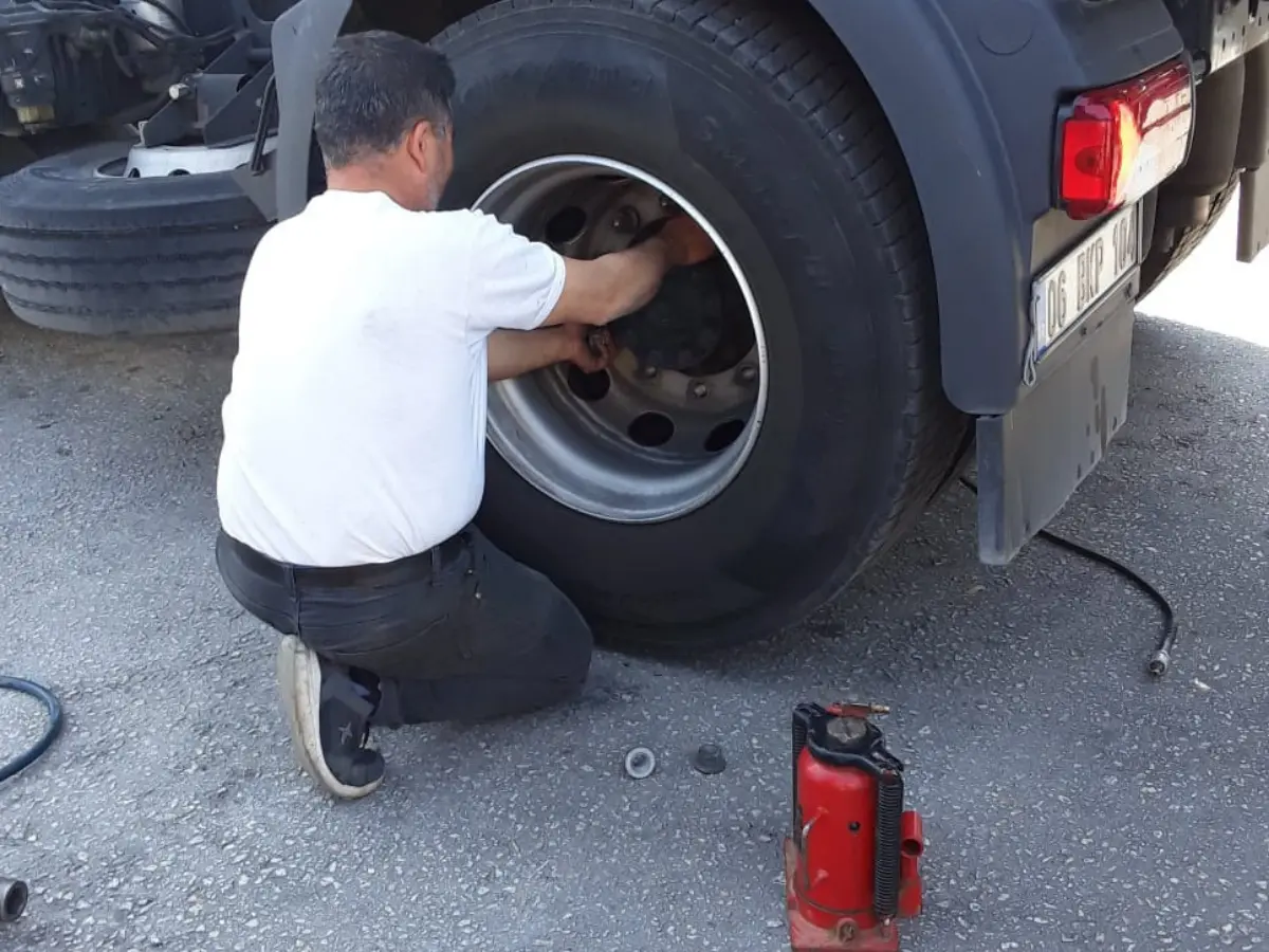 Develi Oto Lastikçi